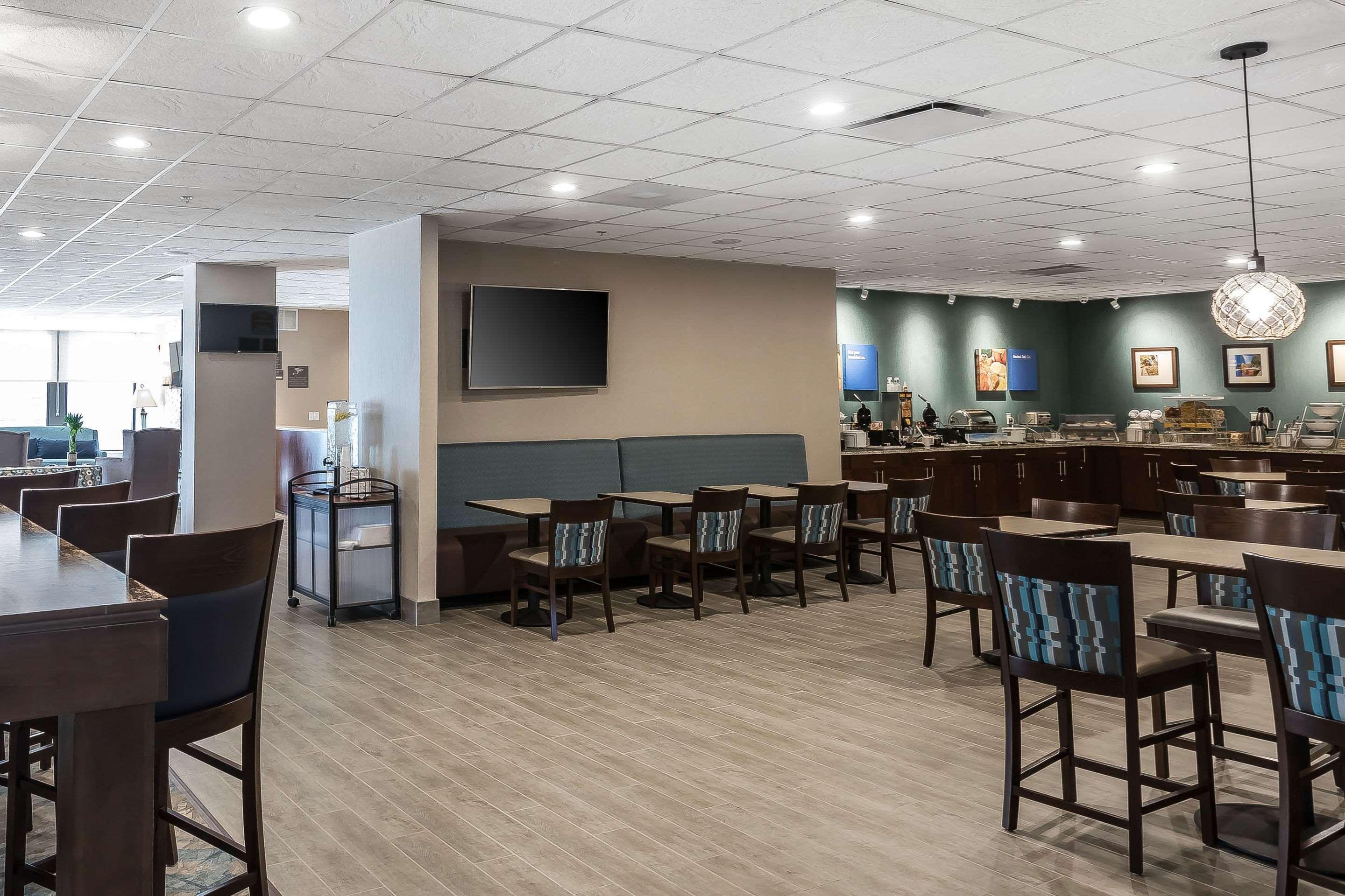 Comfort Inn Bay City - Riverfront Extérieur photo