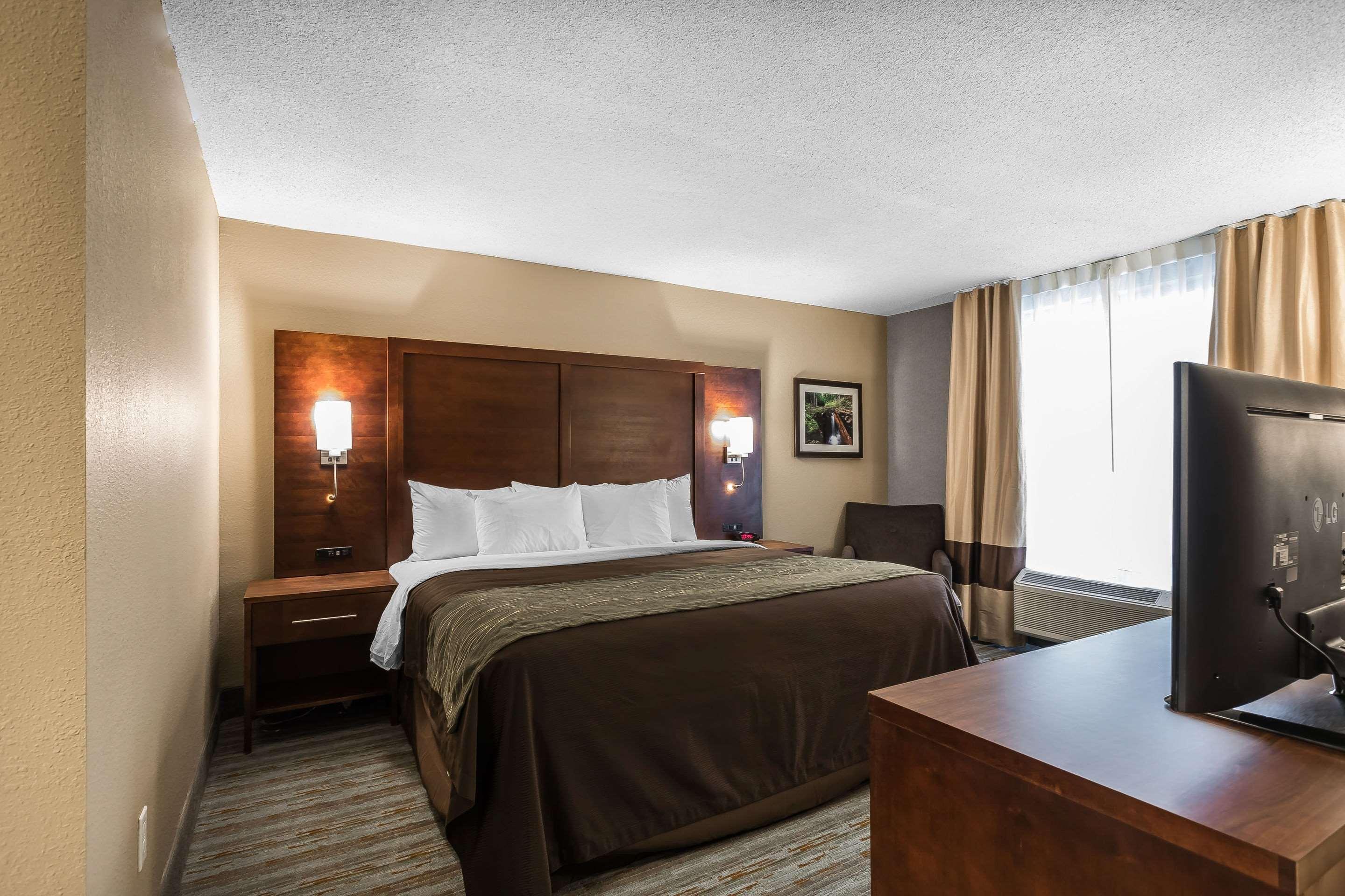 Comfort Inn Bay City - Riverfront Extérieur photo